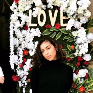 Meet your Posher, Luciana